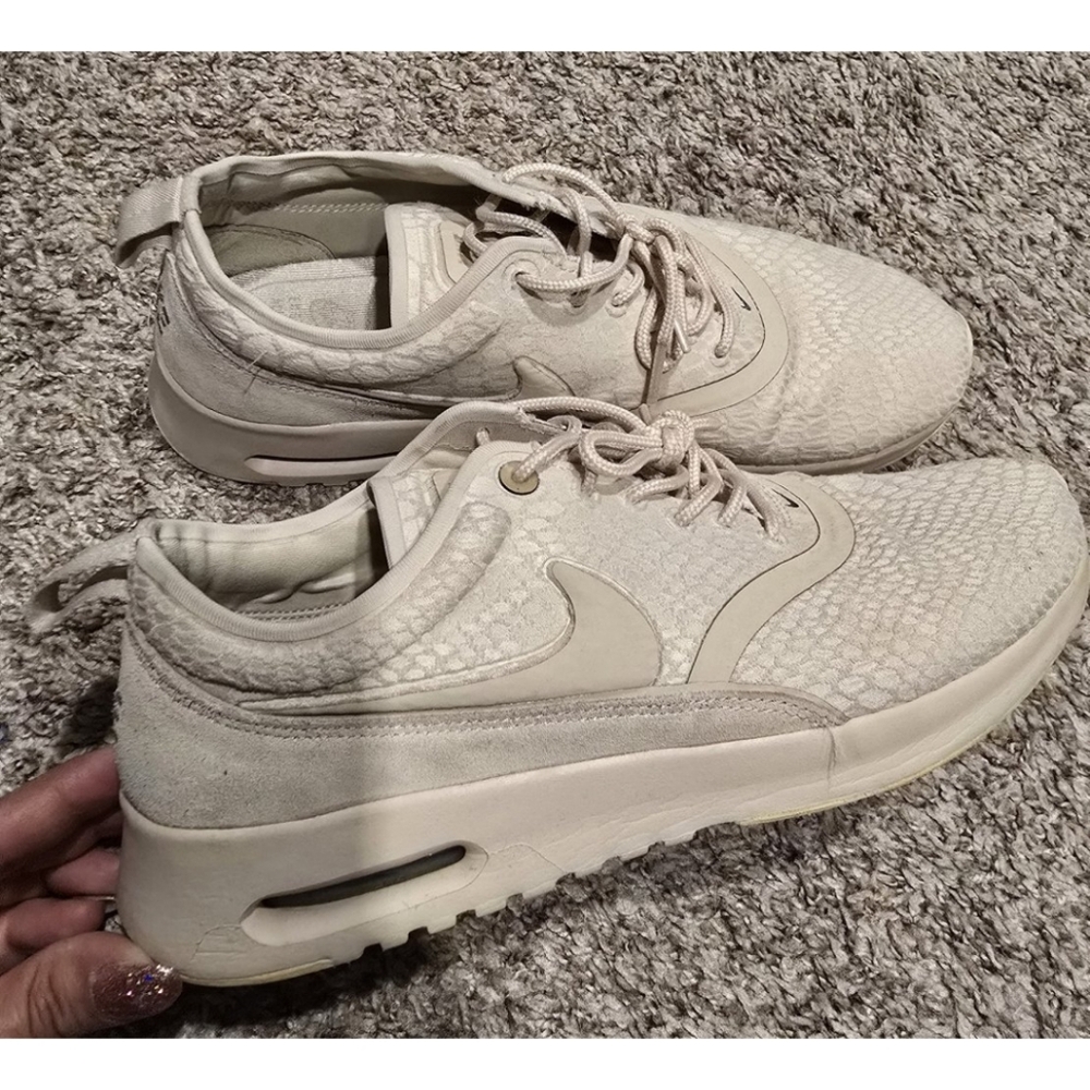 Womens Nike Air Max Thea beige size 9 snakeskin snake sneakers shoes